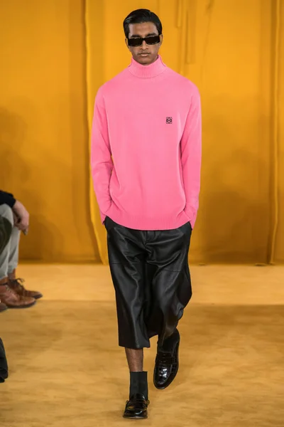 Look 34
